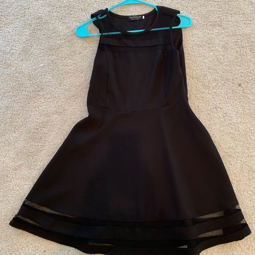 Elegant Black Midi Dress